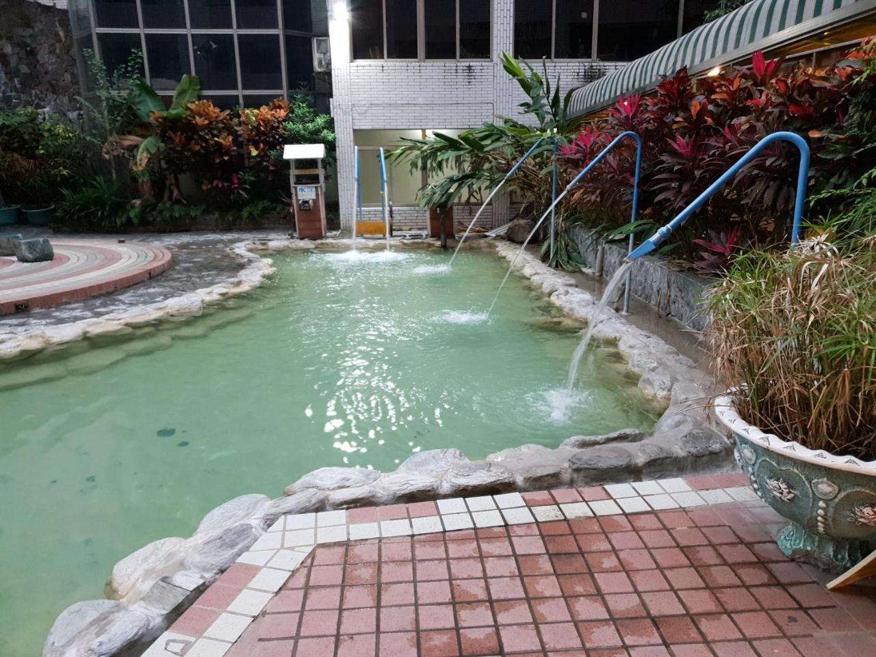 逸仙溫泉旅宿yi-Shian Hotsprin House Wenquan Esterno foto